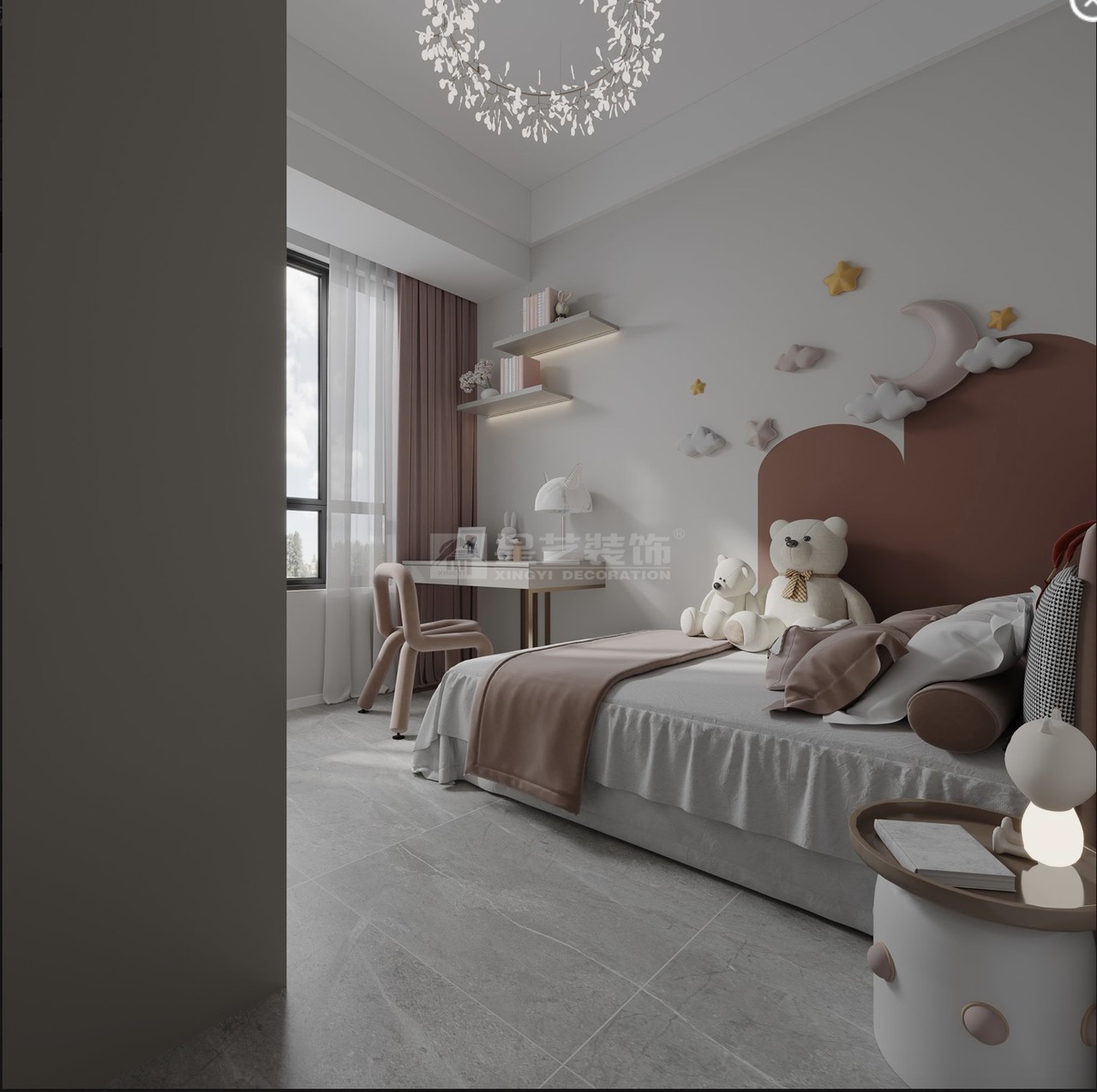 精心布置的可爱儿童房，自在活泼的舒适灵动感
明快轻松愉悦的色彩墙面设计
柔粉色的椅子与软饰
让空间带着丝丝梦幻，悠若安然
